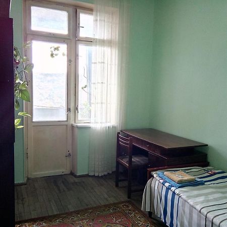 Room In The Centre Yerevan Exterior foto
