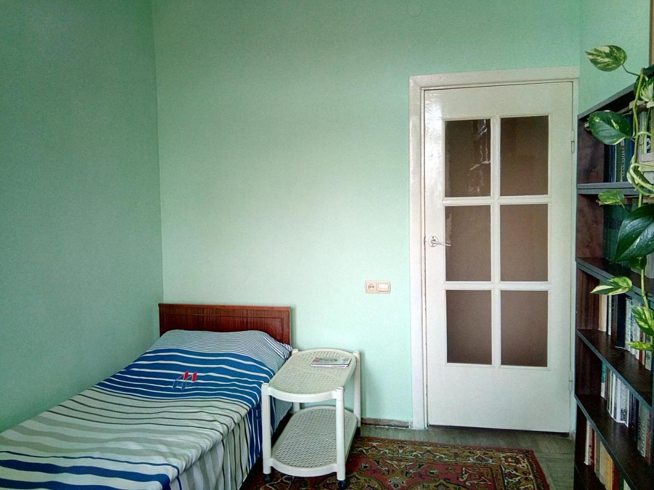 Room In The Centre Yerevan Exterior foto