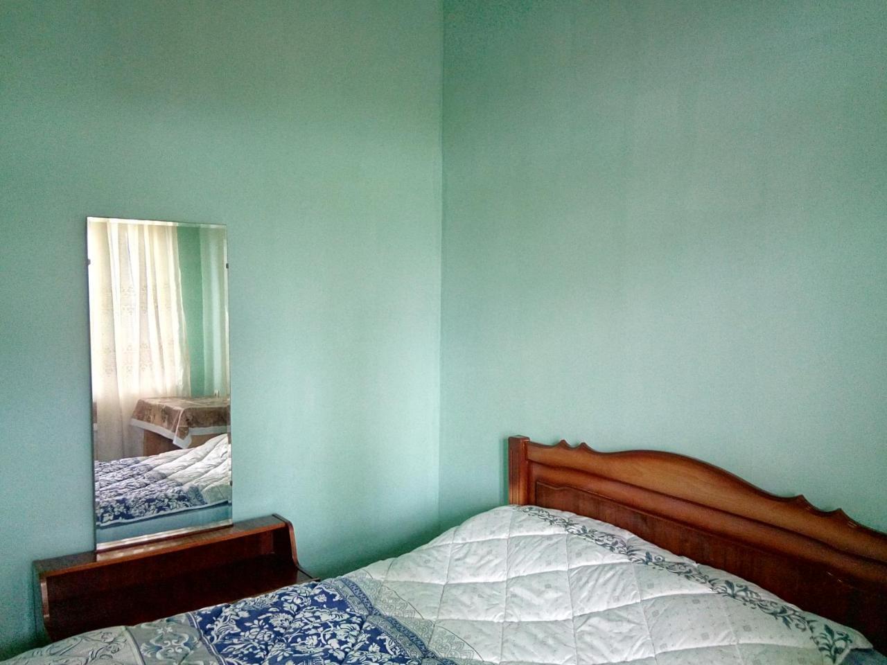 Room In The Centre Yerevan Exterior foto